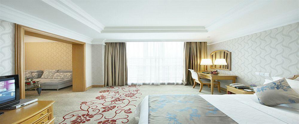 South China Harbour View Hotel Shenzhen Exterior photo