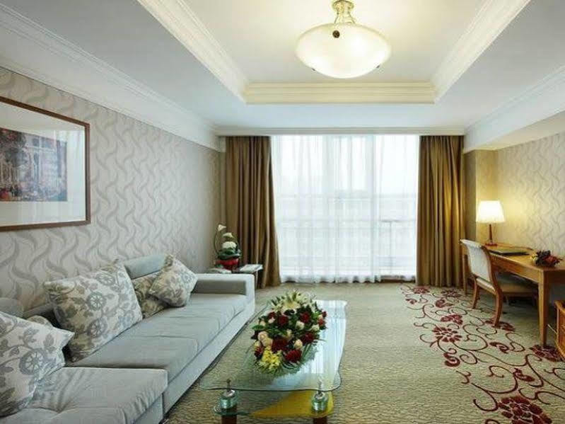 South China Harbour View Hotel Shenzhen Exterior photo
